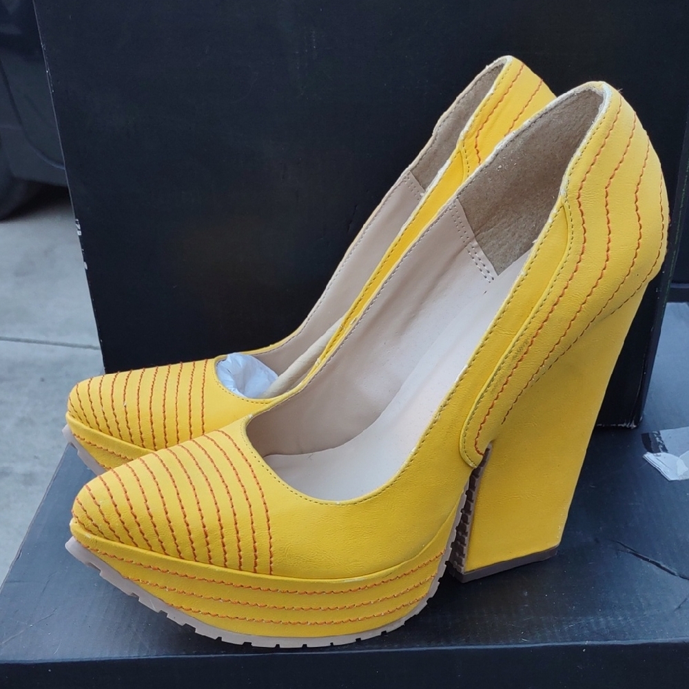 Michael Antonio Yellow Platform Heels